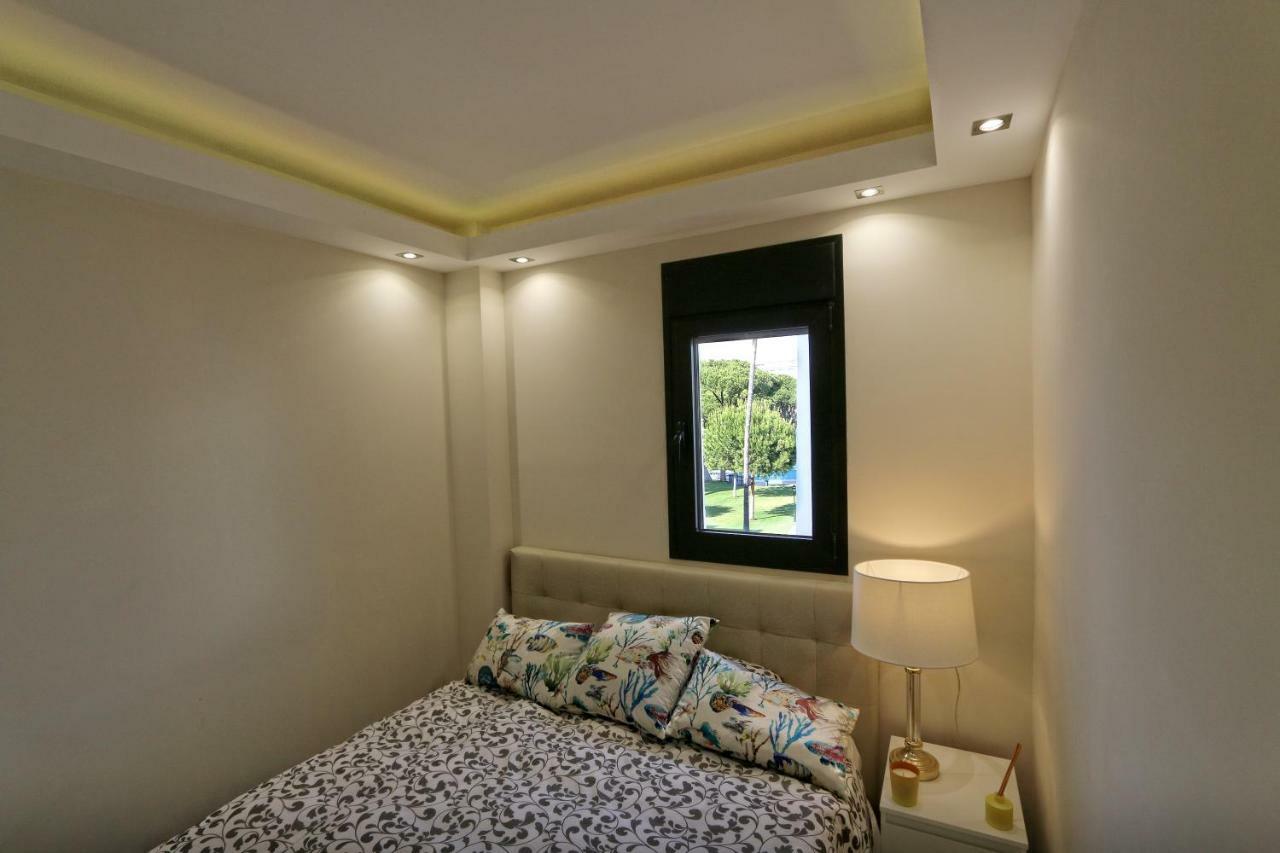 Beachfront Luxury Residence, Playas Del Duque, Puerto Banus, Marbella Exterior photo